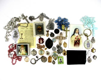 Vintage Religious Lot, Lot of 40 Religious Medals,2-Relic Medals,Rosary Holders,Rosaries,Brooches,Bracelets,Necklace w/Pendant,Keychains,etc