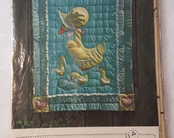 Under Mother's Wing Quilt Applique and Crib Toy Vintage Pattern by Gingham Goose designed by Gwen Verley Andrews | Canadian Seller