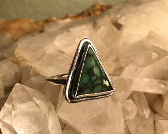 Sterling silver damele pyramid ring