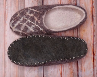 Felted Slippers Wool Slippers Brown Slippers Winter Slippers Men Slippers Warm Slippers Felt House Shoes Slippers With Sole Gift For Him