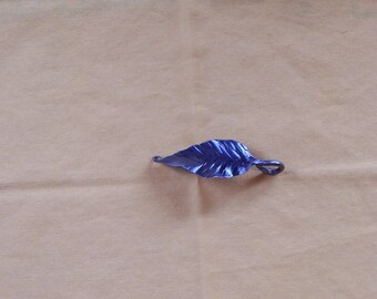 stainless steel leaf pendant