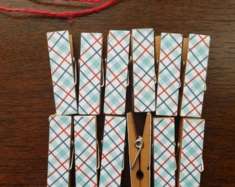 Baby Shower Clothesline Gift - Vintage Blue Plaid - Chunky Wood Mini Clothespin Clips w Twine for Display - Set of 12 - Preppy Manly Man