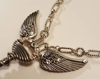 Angel wings skeleton key necklace (authentic vintage skeleton key)