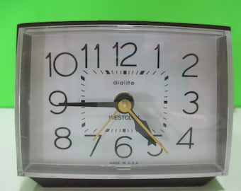 WESTCLOX DIALITE ALARM Clock Brown, Vintage Westclox, Vtg Alarm Clock, Vintage Dialite Alarm, Westclox Alarm Clock, Westclox Model 22212
