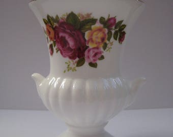 Vintage Cottage Rose Fine Bone China Amphora Vase