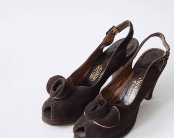 1940s Brown Suede Peeptoe Slingbacks