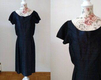 vintage 1950s silk little black dress/ wiggle dress