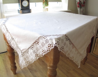 FREE POST UK Vintage 52" Cotton Lace Tablecloth, Crochet Lace, Vintage Lace Tablecloth, Hand-made Lace, Downton Abbey