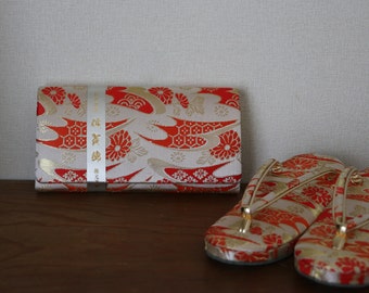 Set of 2 /// Vintage Japanese Brocade Bag and Sandals, Vintage Japanese brocade zori, Orange embroidery bag, Gorgeous bag and sandals