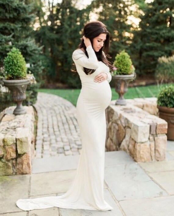 maternity wedding dresses