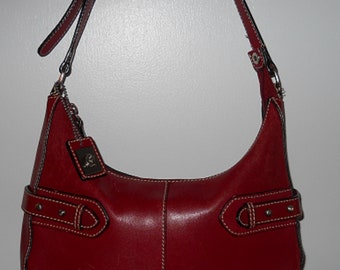 Gorgeous Vintage Red Leather Etienne Aigner Should Bag