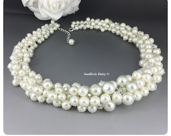 Bridal Jewelry Ivory Cluster Necklace Chunky Necklace Bridal Necklace Statement Jewelry Bridal Necklace Gift for Her Wedding Necklace