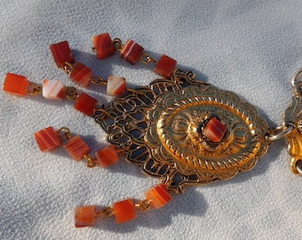 Style seventies Brown agate necklace