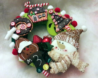 Christmas Wreath using "Hansel and Gretel".