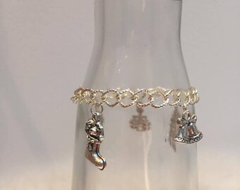 Silver-tone charm bracelet jewelry