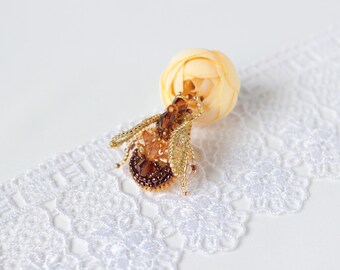 Gold bee brooch Bumble bee brooch Bee pin - embroidered brooch Bee brooch, bumblebee pin, Honey bee brooch, brooch insect bumblebee brooch