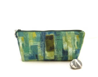 Green zipper pouch bag, green zipper bag, small zipper pouch, green pencil pouch, storage bag, travel bag, womens zipper pouch