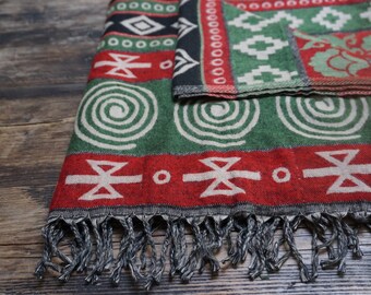 The Pokhara Shawl in Aztec