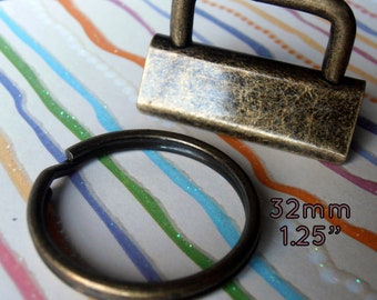 30 1.25 inch Key Fob Hardware Kit Set (32mm) - available in antique brass finish
