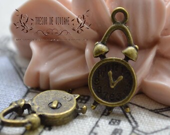 set of 10 QWP052 watch, alarm clock, bronze pendant