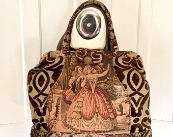 Carpet bag with vintage tapestry