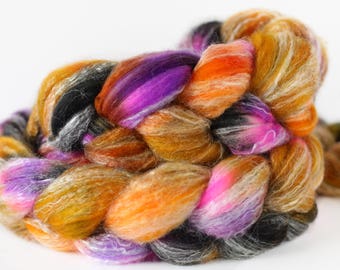 DESERT ROSE 4 oz Panda Top Merino/ Bamboo/ Nylon Superwash roving for spinning