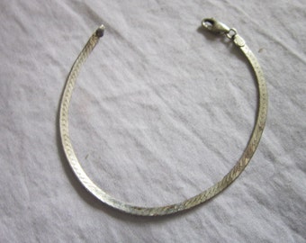 Vintage Italy Sterling Silver Herringbone Flat Bracelet Lovely