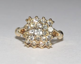 Vintage Cubic Zirconia Cluster Ring 14K HGE Size 5