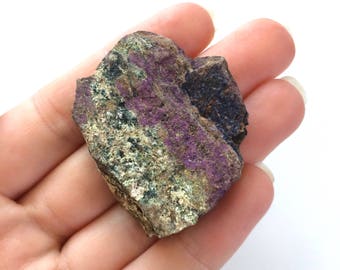 Purpurite natural rough stone purple 1.5 inch