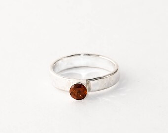 Hessonite Garnet and lightly hammered Sterling Silver ring