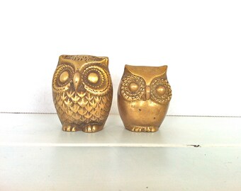 2 Brass Owl Figurines/Vintage Brass Owls/Brass Mother and Baby Owl Figurines/Gold Owl Figurines/Brass Owl Paperweights/Vintage Owl Figurines