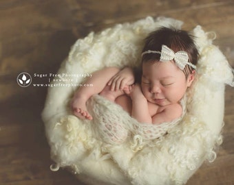 Nest of Curls Blanket Curly Felted Blanket Layer Newborn Photography Props Wool Stuffer Curly Felt IVORY