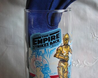 Star Wars Glass. R2D2 and C3P0 in the Plnet Hoth. A Tauntaun With Rider Behind. Burger King and Coca Cola. 1980. Collector Series.