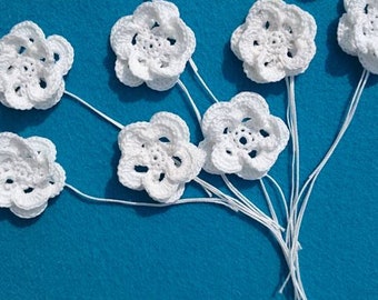 Crochet flowers applique