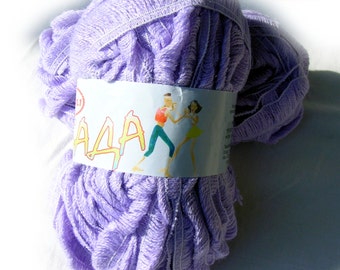 Ruffle yarn, Sashay yarn, mesh yarn, ruffling yarn, Lambada yarn, flamenco yarn, can can yarn fantasy yarn. Ruffle skirt and scarf yarn.