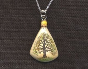 tiny tree necklace pendant scrimshaw technique resin engraving Moosup