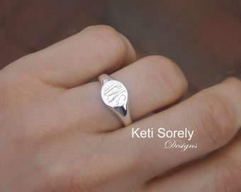Dainty Monogram Ring - Engraved Initials Ring in 10K, 14K or 18K Solid Gold or Sterling Silver, Round Disc Ring. Yellow, Rose or White Gold