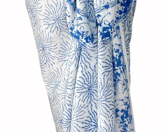 White Beach Sarong Wrap Skirt Women's Clothing Batik Pareo Batik Beach Sarong Spa Skirt or Dress - Blue Sea Anemone - Beach Cover Up - Gift