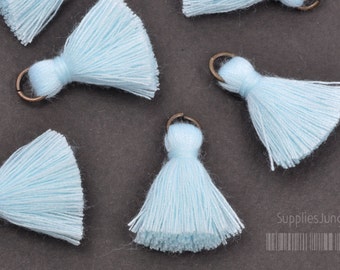 T002-CO-PSB// Pastel Sky Blue Cotton Tassel Pendant, 4pcs, 23mm