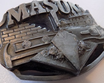 Vintage belt buckle,heavy pewter Masonic belt buckle,made by SISKiyou Co. , Mason collectible