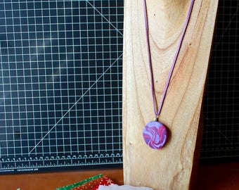blue and fuchsia swirled circle necklace