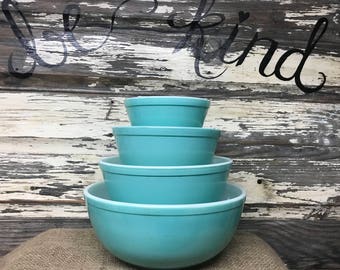 FULL SET - Vintage Pyrex Turquoise Mixing Bowl Set