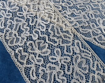 Antique Edwardian Lace Trim- 95 x 13 cm