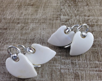 Signed Vintage Claudette White Thermoset Leaves Clip Earrings