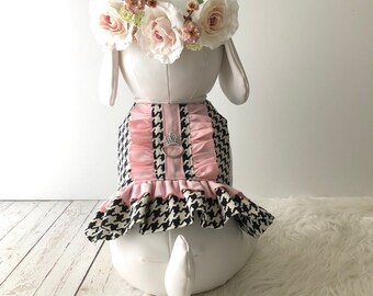 Dog harness, dog clothes, puppy harness, puppy dress, Dog dress, dog clothes, puppy clothes, houndstooth, Chanel