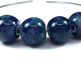Blue/purple: 10 (pc135) 10mm ceramic beads