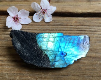 Labradorite Stone