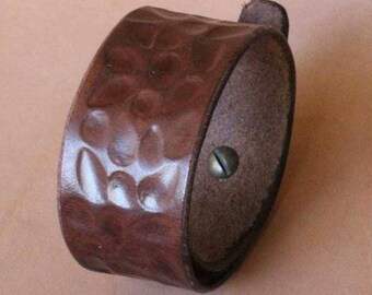 Dark Brown, Tooled, "Hammered" look, Leather, Cuff, Wristband, Bracelet