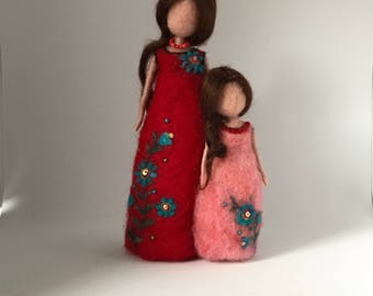 Needle felted doll, Waldorf inspired, Wool doll,Mother and daughter, Doll miniature,Soft sculpture, Art doll,Red, Pink