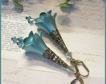 MERMAID SHIMMER Lucite Trumpet Flower Earrings, Teal Blue Flower Earrings, Victorian, Teal Wedding, Vintage Style, Gift, Handmade, Ravengirl
